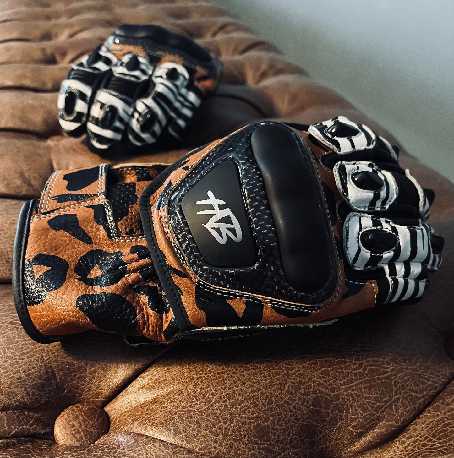 HNB 40 Street Glove-Custom